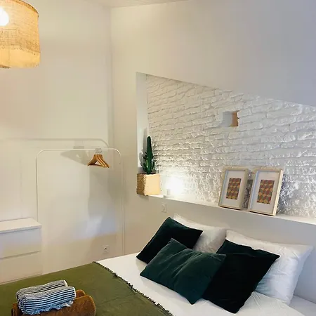 Maison Monsieur Leger * Montaut (Haute-Garonne)